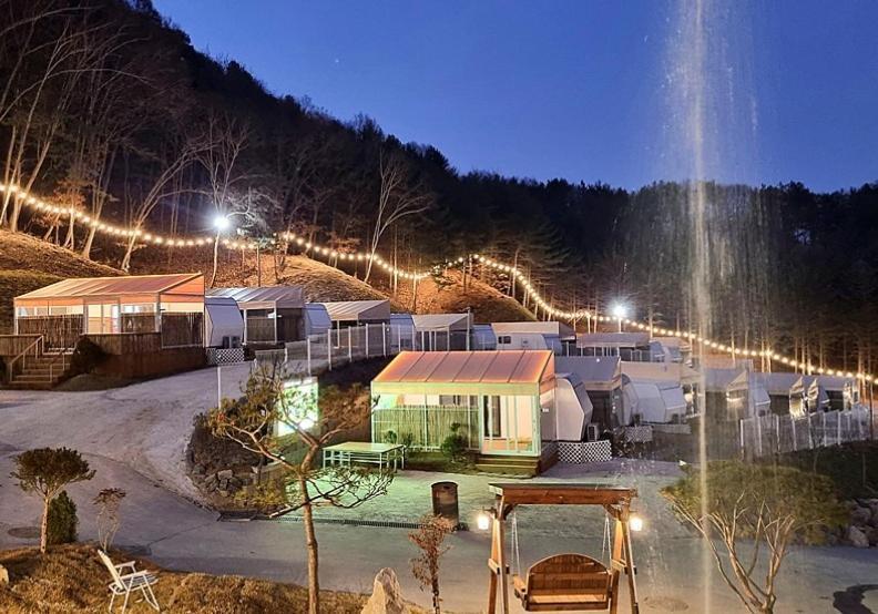 Chuncheon Weolsongli Camp Hotel ห้อง รูปภาพ